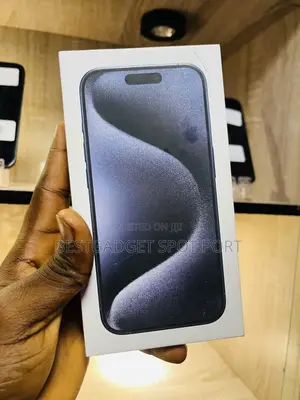 New Apple iPhone 15 Pro 256 GB Black