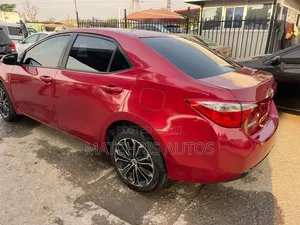 Toyota Corolla S w/Special Edition Pkg (1.8L 4cyl CVT) 2016 Red