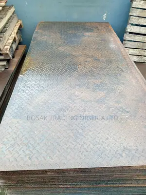 Chequred Plate 4x8x3mm