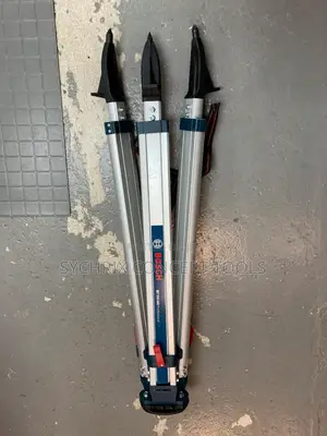 Bosch BT170 HD Professional Aluminum Tripod