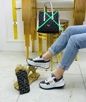 Sneakers for Women