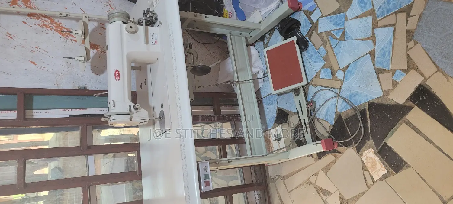Emel Industrial Straight Sewing Machine