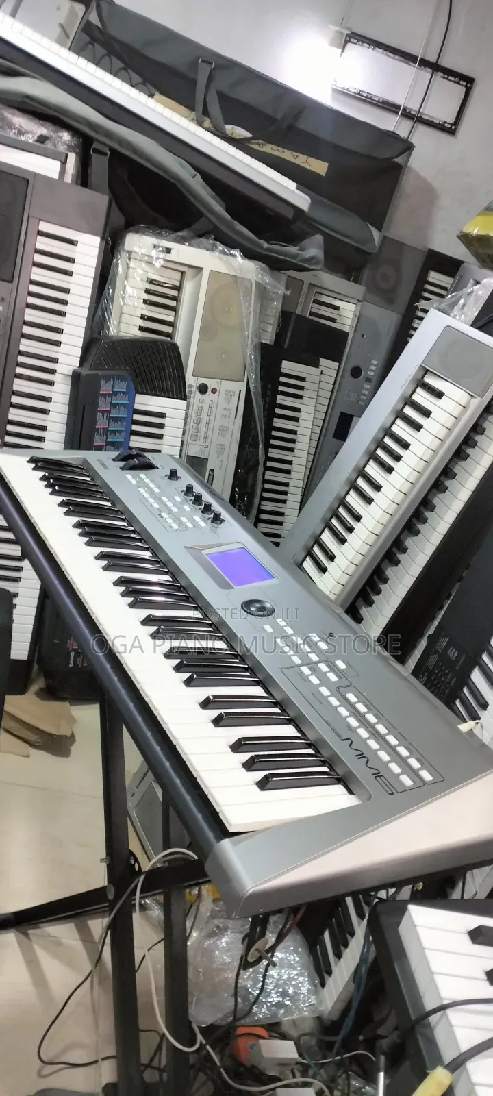 Yamaha Mm6 Digital Workstation Synthesizer Keyboard