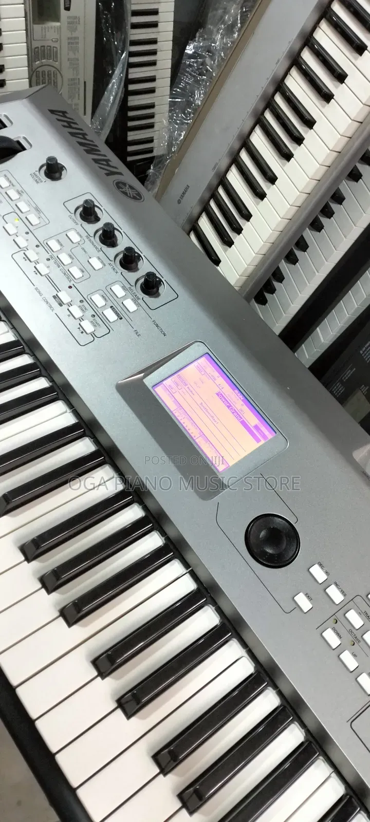 Yamaha Mm6 Digital Workstation Synthesizer Keyboard