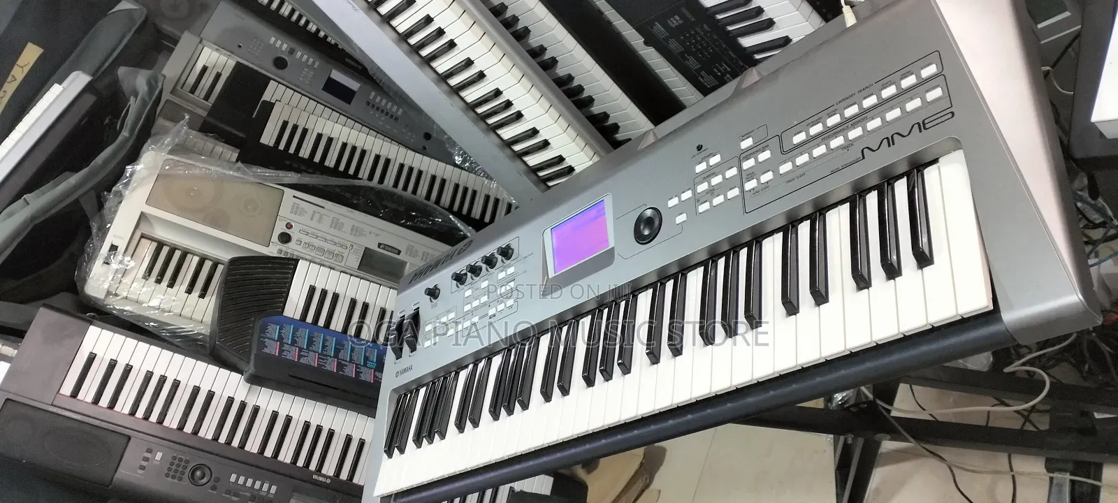 Yamaha Mm6 Digital Workstation Synthesizer Keyboard