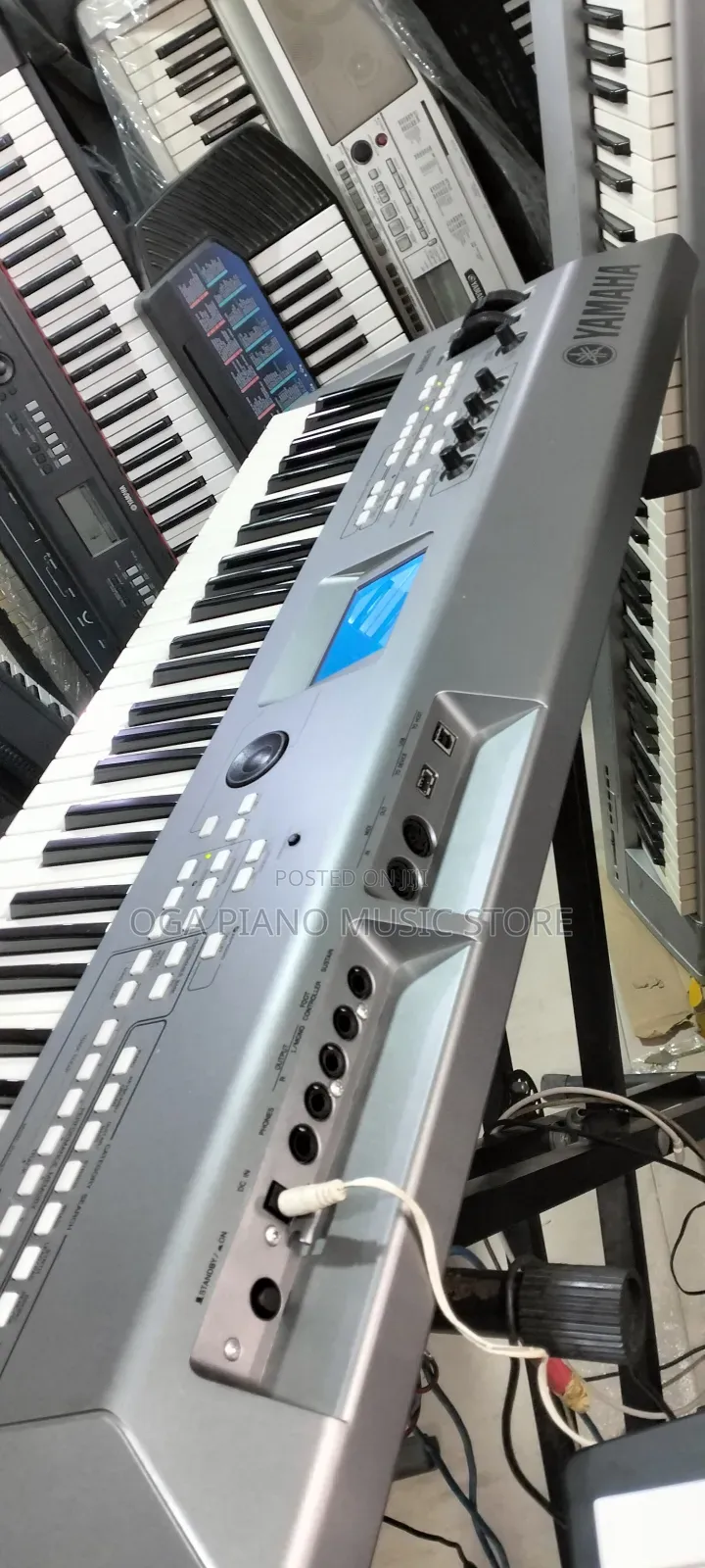 Yamaha Mm6 Digital Workstation Synthesizer Keyboard