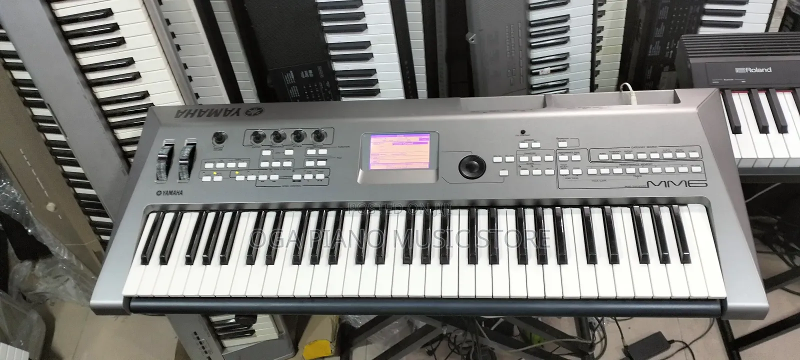 Yamaha Mm6 Digital Workstation Synthesizer Keyboard