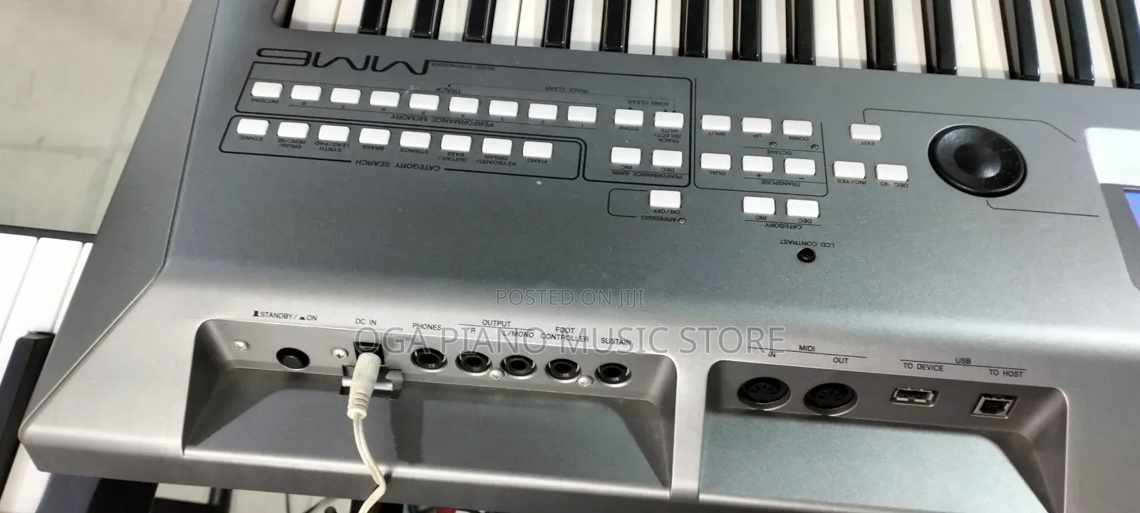 Yamaha Mm6 Digital Workstation Synthesizer Keyboard