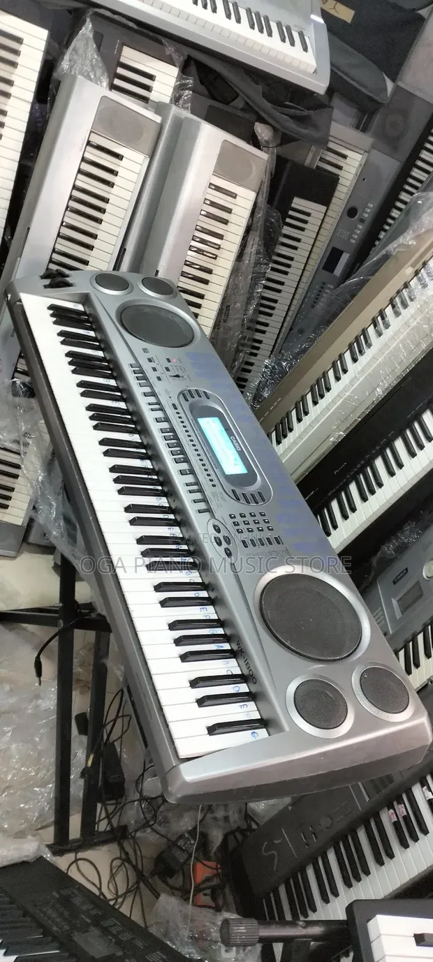 CASIO WK-1800 ワークステーション キーボード シンセサイザー
