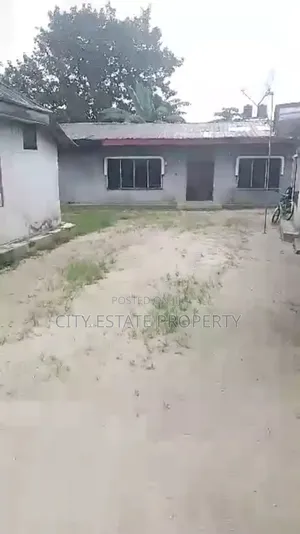Furnished 9bdrm Block of Flats in Orazi, Port-Harcourt for sale