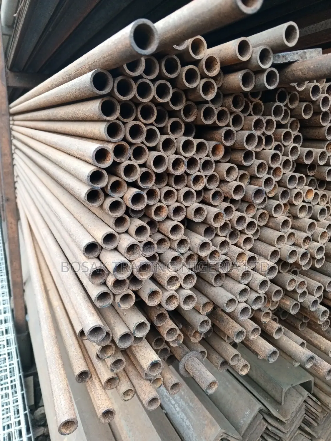 Round Pipe 11⁄2" 1.5mm