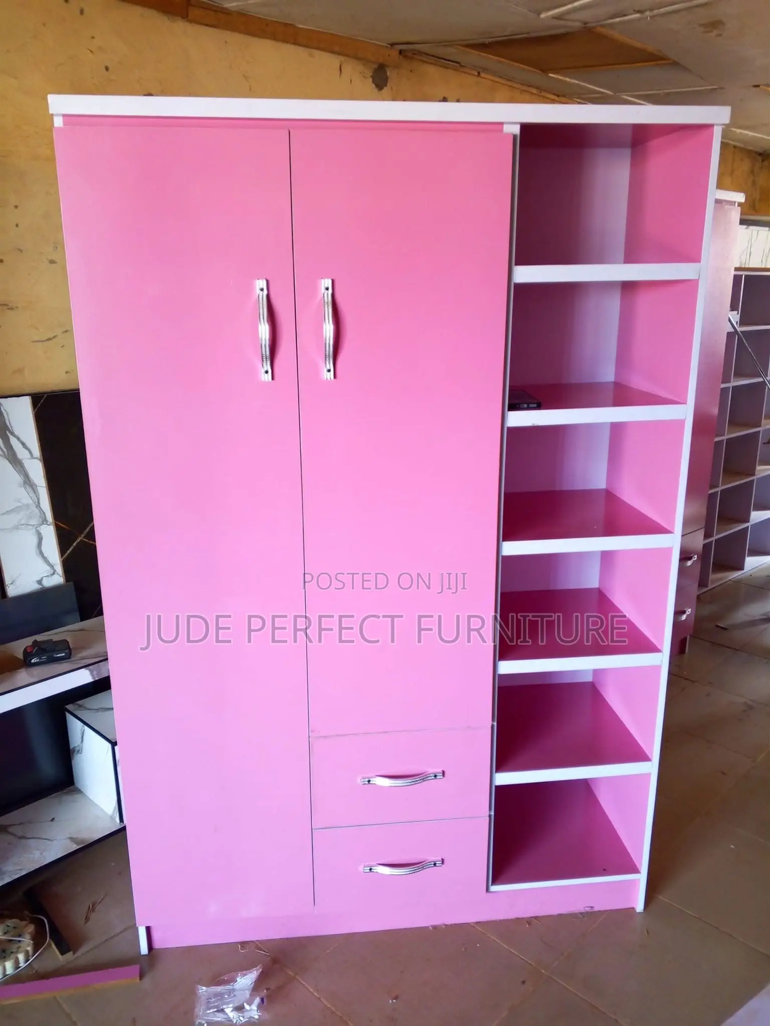 Quality Family Size Wardrobe