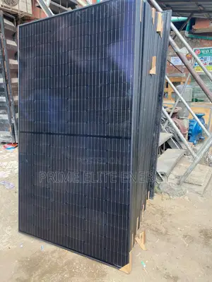 All-black 450w Solar Panels