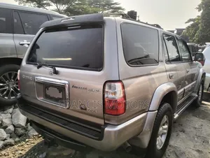 Toyota 4-Runner 2002 Gray