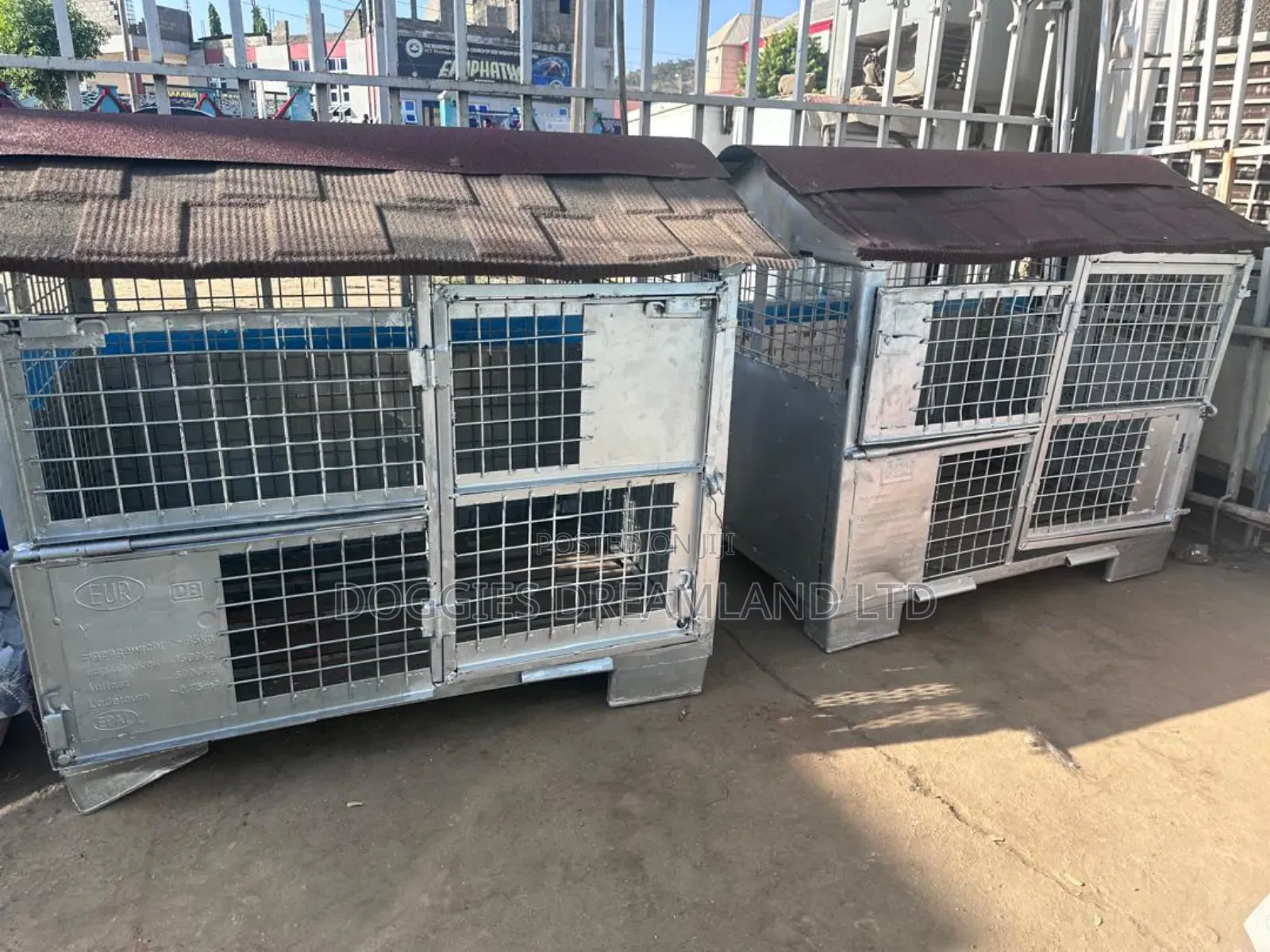 Solid and Durable Dog Cage