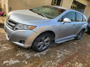 Toyota Venza 2011 Silver