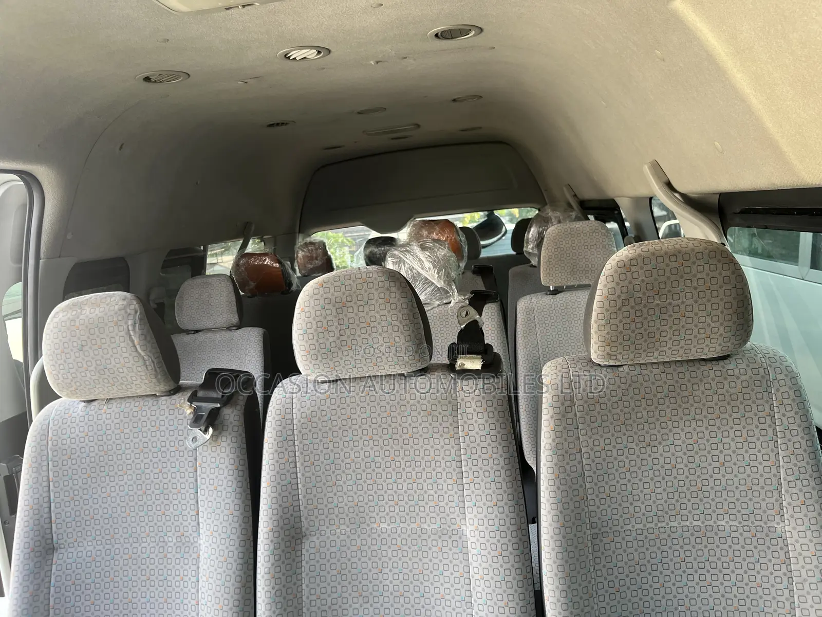 Toyota HiAce 2017 White
