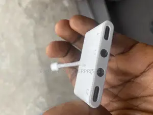 USB C to Audio Adapter With Charge 4in1