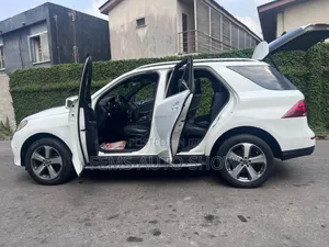 Mercedes-Benz GLE-Class GLE 350 2017 White