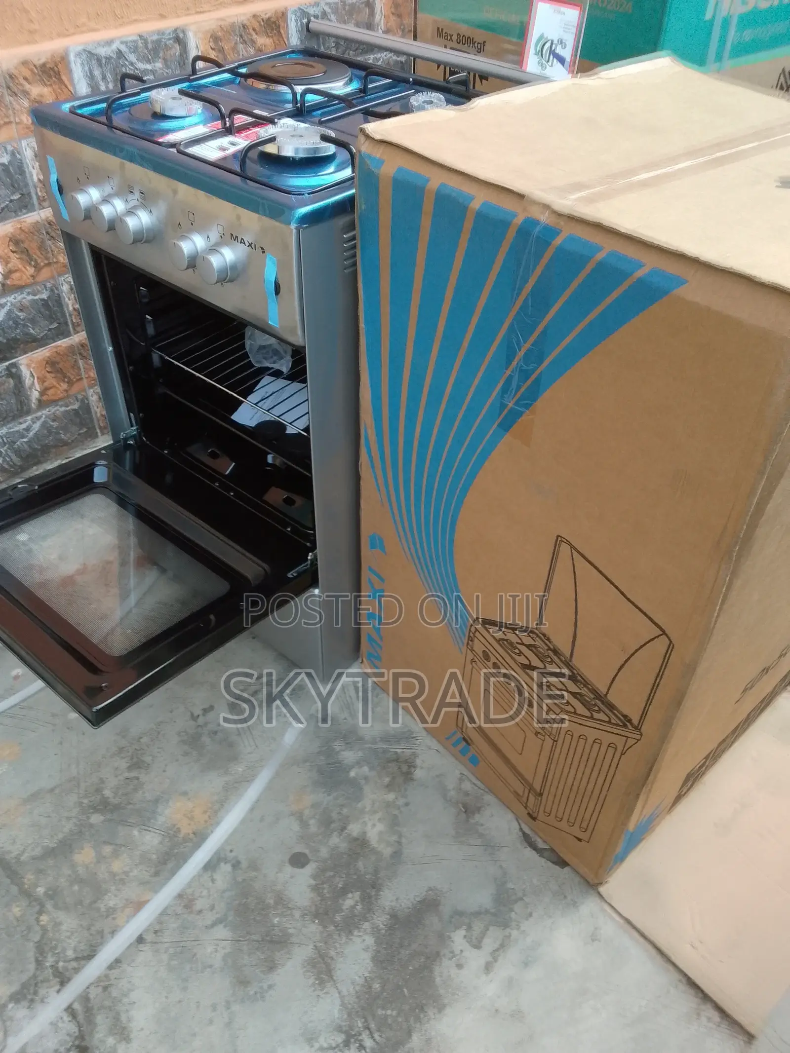 Introducing the Unique Maxi 3+1 Silver Gas Burner + Oven