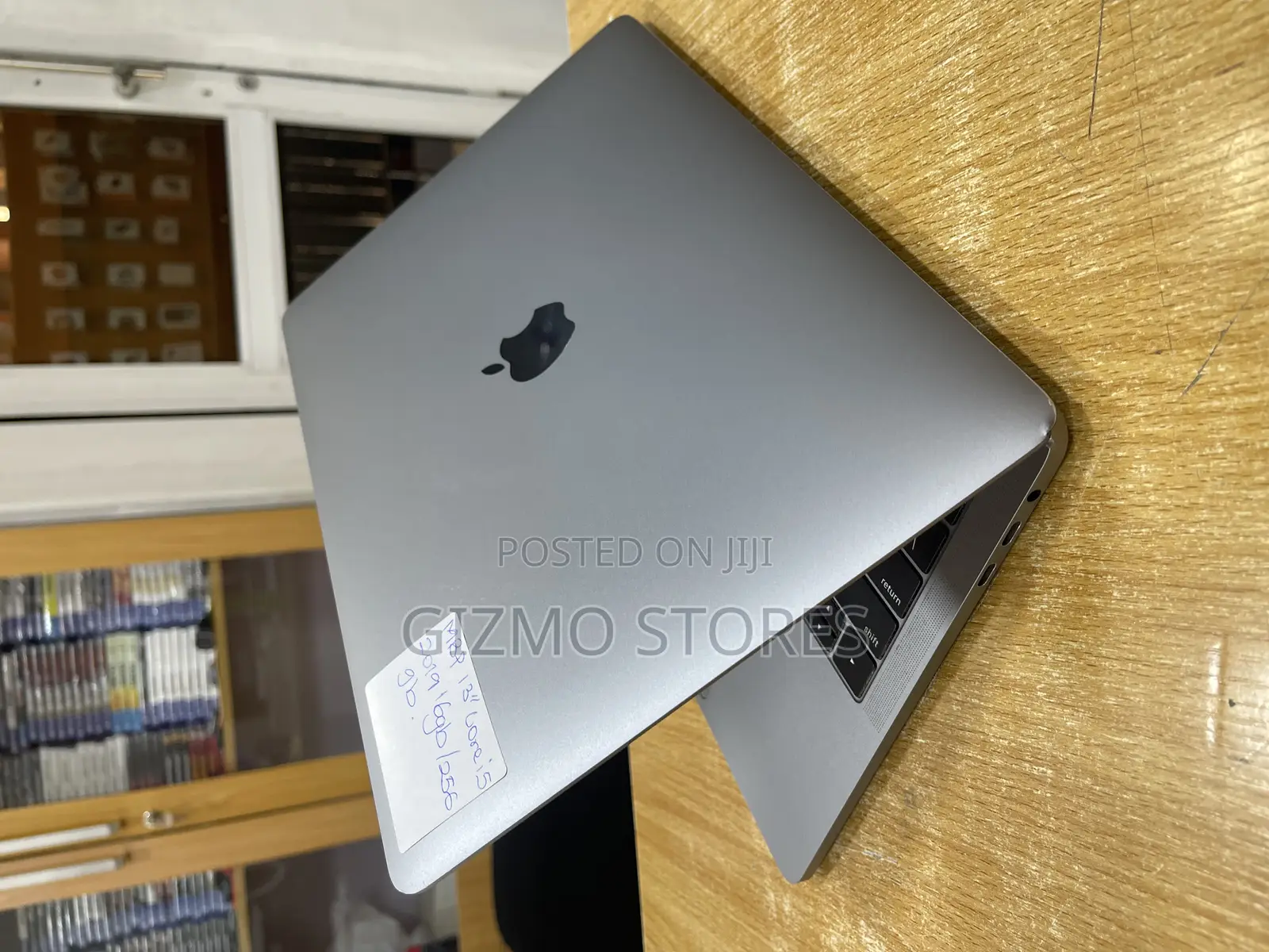 Laptop Apple MacBook Pro 2019 16GB Intel Core I5 SSD 256GB