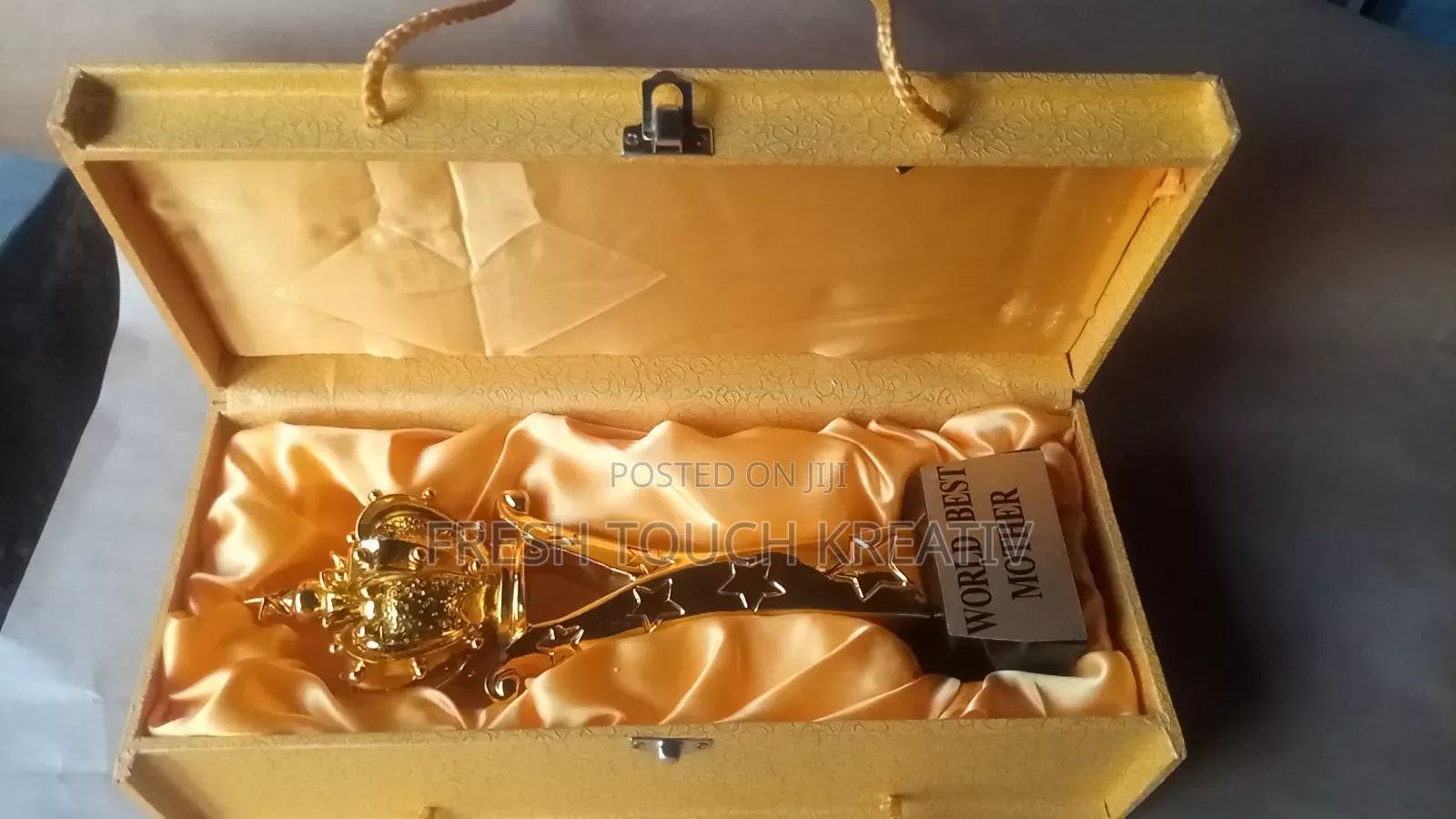 Award Plaque, Trophy and Certificate Award