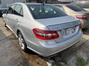 Mercedes-Benz E350 Base 4dr 4Matic Sedan AWD (3.5L 6cyl 7A) 2012 Silver