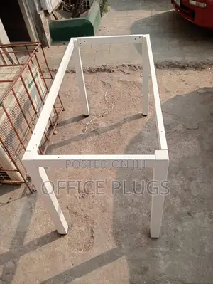 1200x700 Table Metal Leg