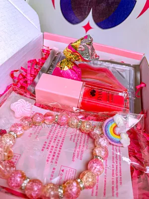 Photo - Tyana Girly Set