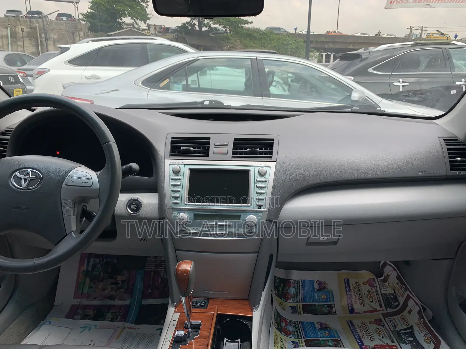Toyota Camry 2009 Silver