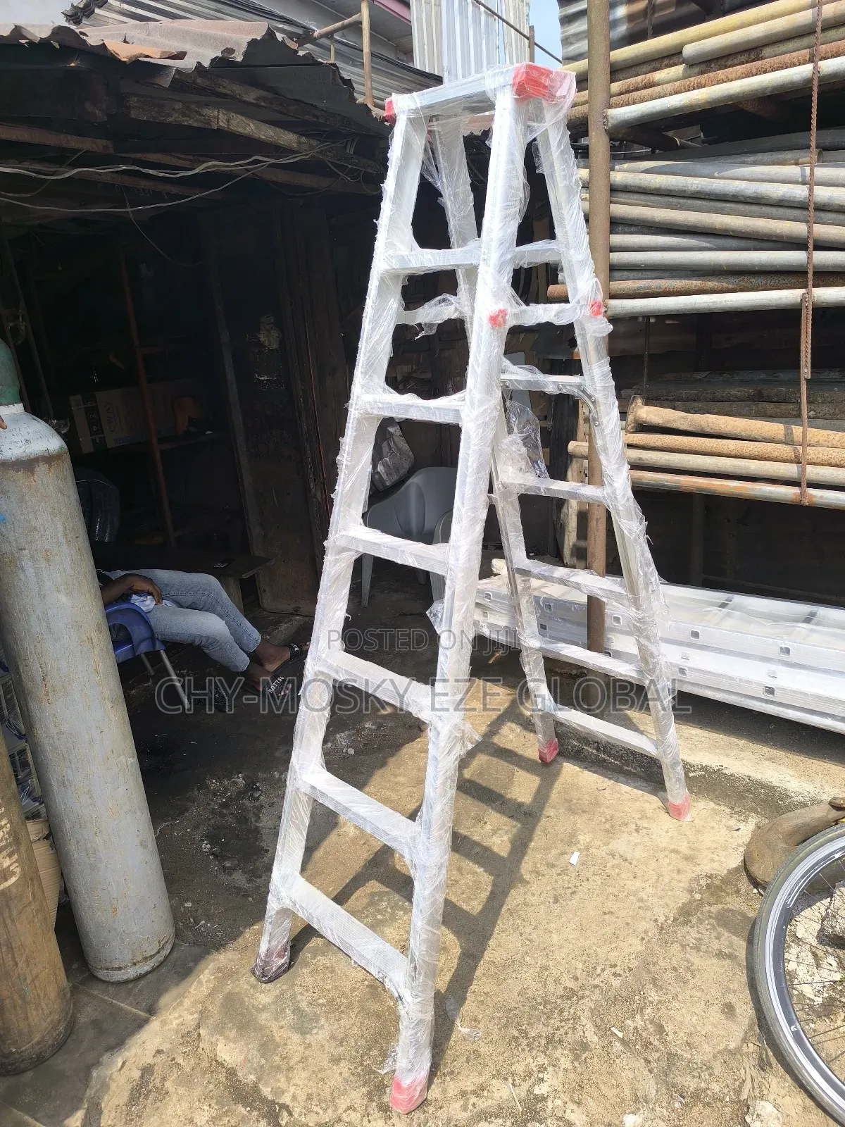 Aluminum Ladder (A Type) (12ft/4m) (All Types Available)