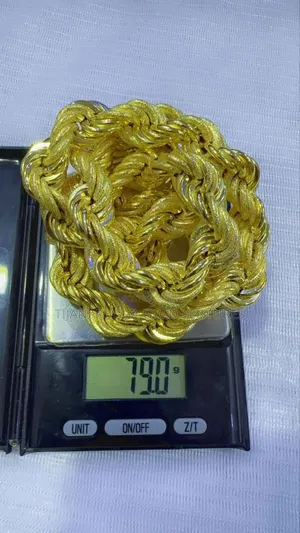 Pure Gold 750 Italy 18karat Twisted Chain