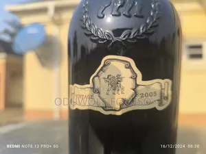 Amorone Tommasi (Vintage Wíne)