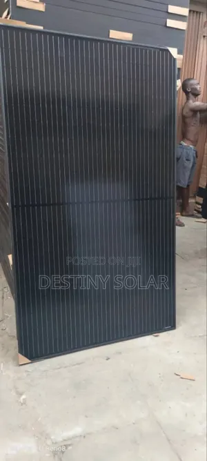 500watts Solar Penal All Black Jinko Is Available