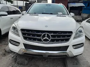 Mercedes-Benz M Class 2015 White