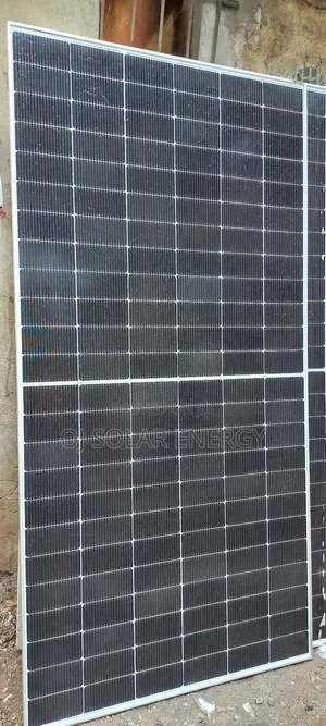 650w Canadian Solar Panel