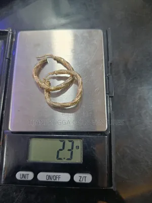 Pure Gold 750 Italy 18karat Baby Earring