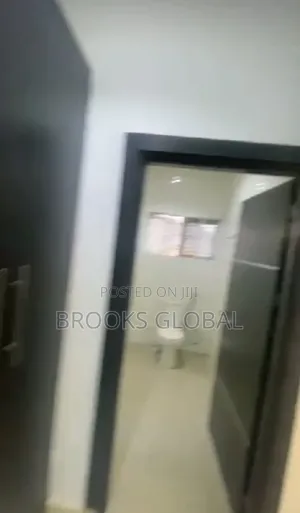 5bdrm Duplex in Benin City for rent