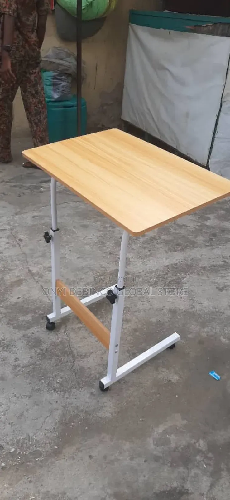 Portable Laptop Table With Adjustable Height