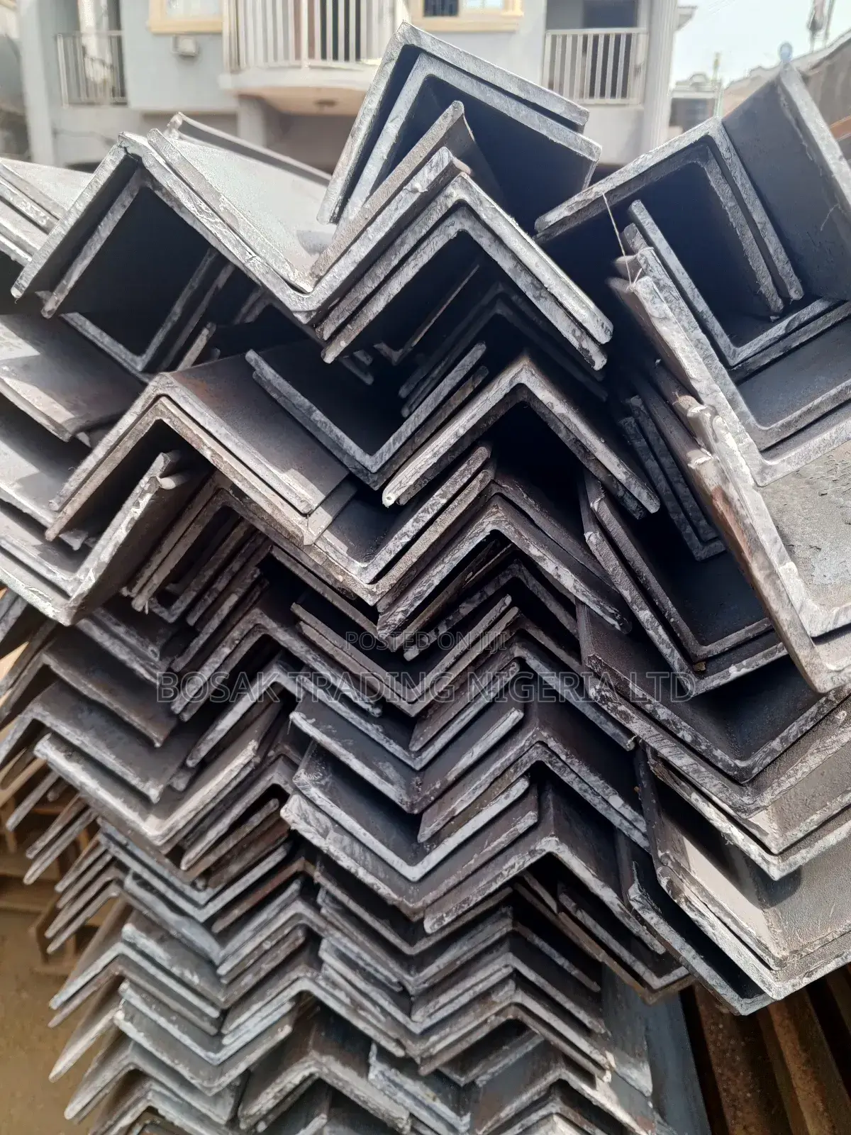 Angle Iron 75x75x5mm