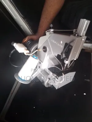 Bag Closers Machine