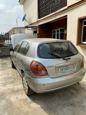 Photo - Nissan Almera 1.5 D 2003 Silver