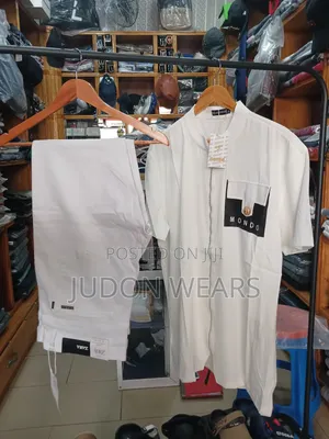 Photo - White Jean's and White T.Shirt Combo