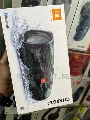 Photo - JBL Charge 4