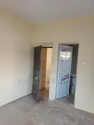 2bdrm Block of Flats in Former Deputy Asaba, Oshimili South for rent