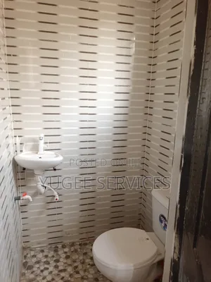 2bdrm Block of Flats in Former Deputy Asaba, Oshimili South for rent