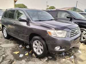 Toyota Highlander 2010 Gray