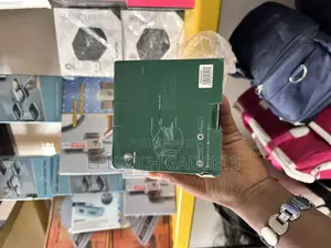 Green Lion Universal Travel Adapter