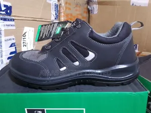 Bova Amathole Safety Tekkie Black/Silver