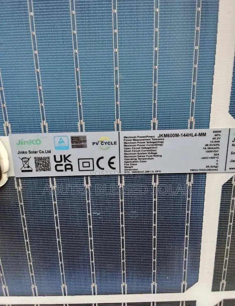 600wat Jinko Solar Panel Halfcult